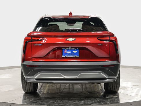 Used 2024 Chevrolet Blazer EV LT AWD/4WD image 5