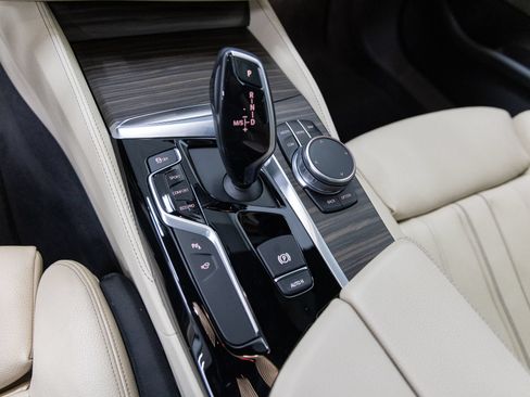 Used 2017 BMW 540i RWD image 20