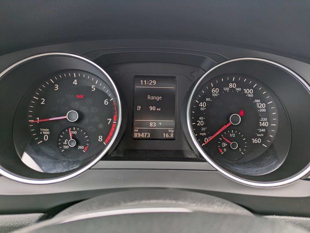 Used 2017 Volkswagen Jetta SE FWD image 24