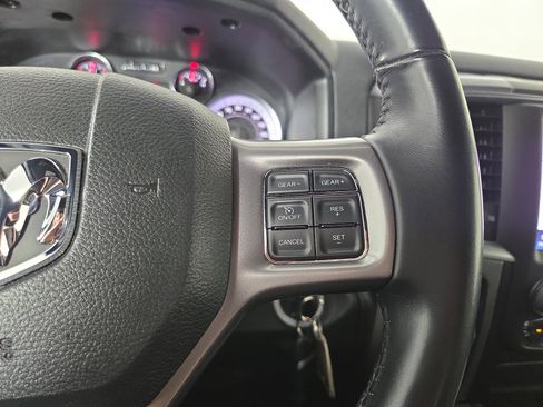 Used 2022 RAM 1500 Classic Warlock w/ Electronics Group AWD/4WD image 16