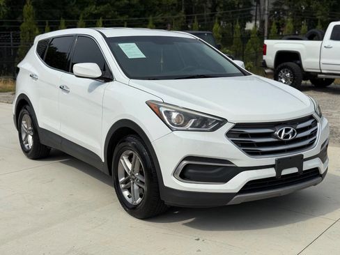 Used 2018 Hyundai Santa Fe Sport image 1