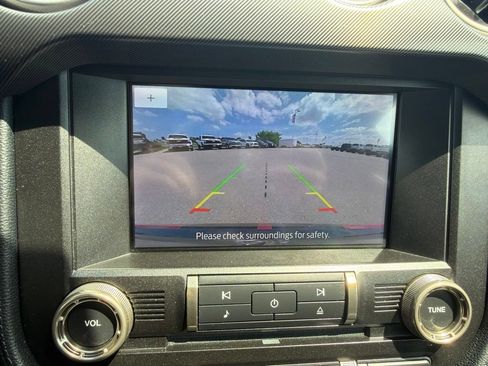 Used 2021 Ford Mustang Shelby GT500 w/ Technology Package RWD image 16