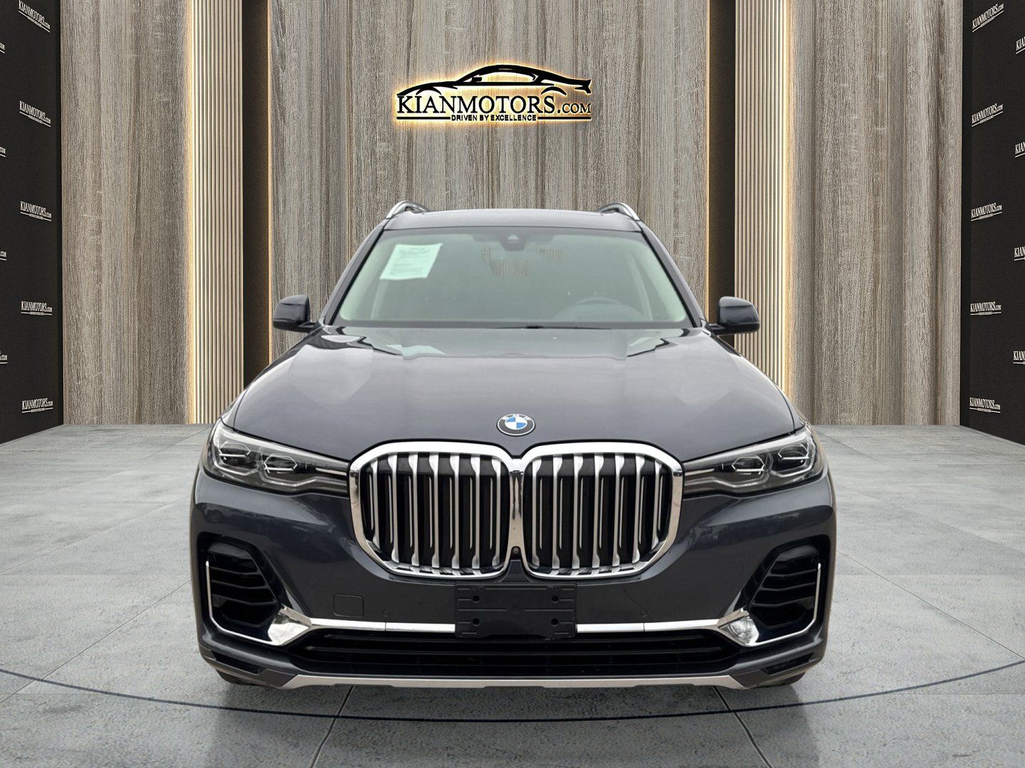 Used 2020 BMW X7 xDrive50i w/ Cold Weather Package AWD/4WD image 2