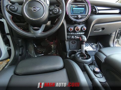 Used 2019 MINI Cooper S FWD image 22