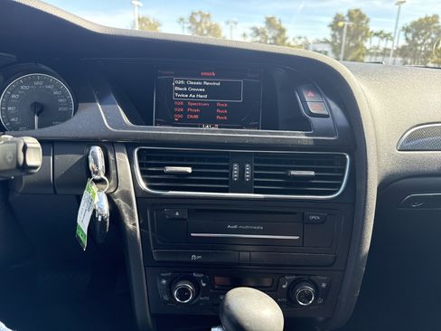 Used 2011 Audi S4 Premium Plus image 25