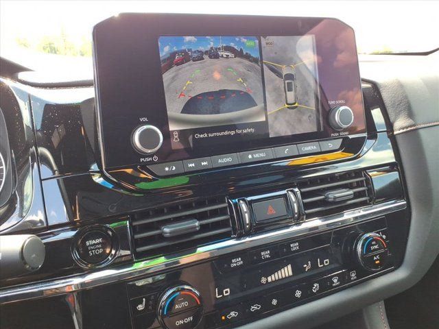 Certified 2025 Nissan Pathfinder Rock Creek AWD/4WD image 18