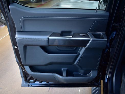 Used 2021 Ford F150 XLT w/ Equipment Group 302A High image 23