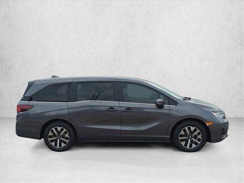 New 2026 Honda Odyssey EX-L image 4