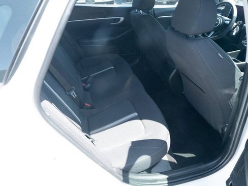 Used 2025 Hyundai Sonata SEL FWD image 38