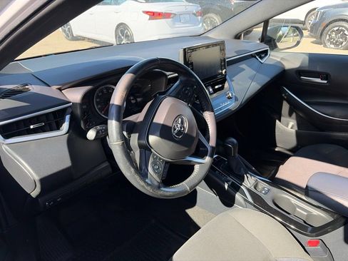 Used 2022 Toyota Corolla SE FWD image 9