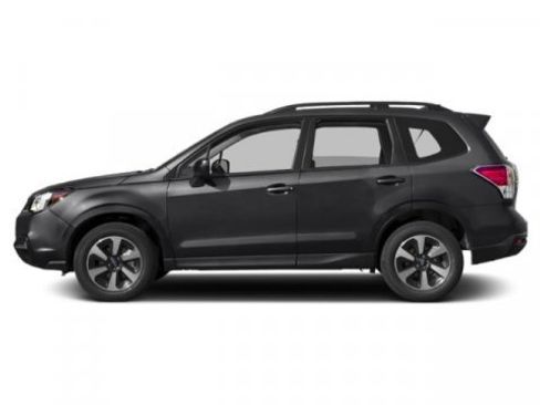 Used 2018 Subaru Forester 2.5i Premium w/ All-Weather Package image 3