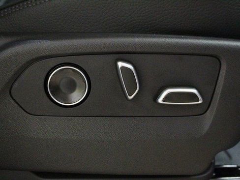 New 2026 GMC Yukon XL Denali image 10