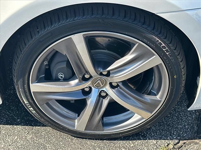 Used 2018 Lexus IS 300 AWD w/ Comfort Package image 33