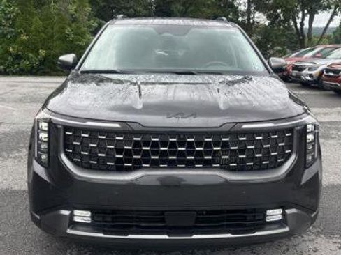 Certified 2025 Kia Carnival SX Prestige image 3