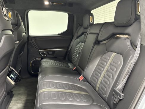 Used 2023 Rivian R1T Adventure image 21