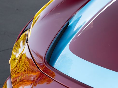 Used 2024 Ferrari SF90 Spider image 17