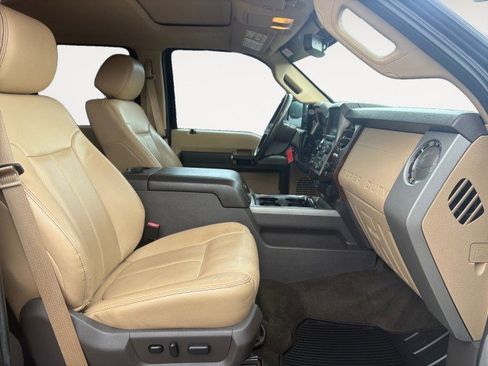 Used 2016 Ford F350 Lariat w/ Lariat Ultimate Package image 12