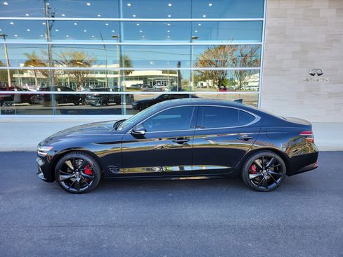 Used 2023 Genesis G70 3.3T w/ Sport Prestige Package image 7