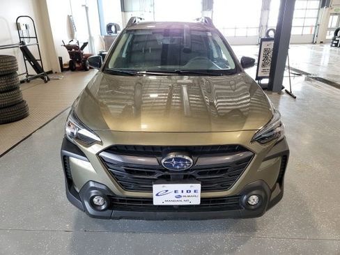 Certified 2025 Subaru Outback Premium w/ Popular Package #1A image 2