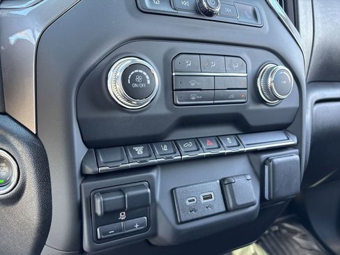 New 2025 GMC Sierra 2500 Pro image 21