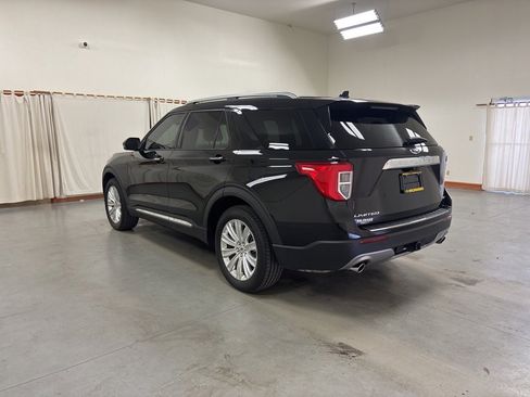 Used 2020 Ford Explorer Limited w/ Class III Trailer Tow Package image 6