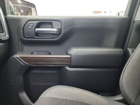 Used 2019 Chevrolet Silverado 1500 RST w/ All-Star Edition image 28