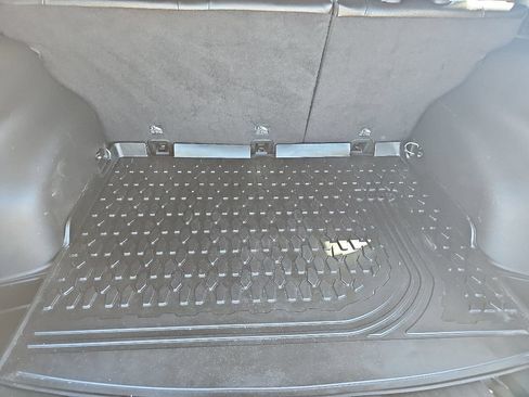 Certified 2022 Jeep Compass Limited AWD/4WD image 19