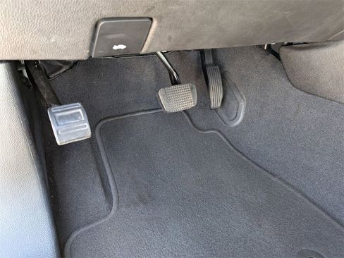 Used 2021 Chevrolet Colorado W/T image 16