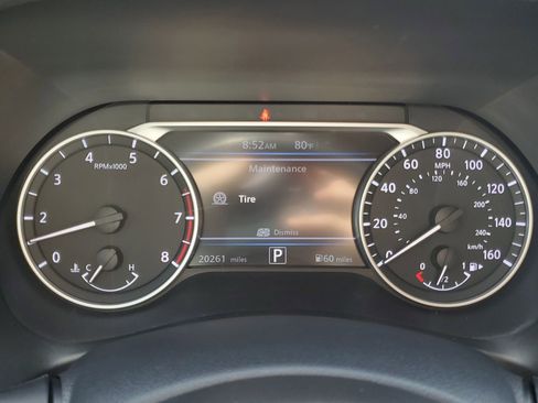 Used 2024 Nissan Sentra SR FWD image 24
