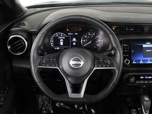 Certified 2024 Nissan Kicks SR FWD image 10