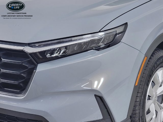 Used 2025 Honda CR-V LX image 9