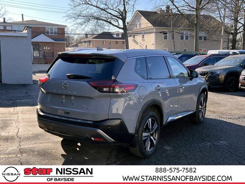 Used 2023 Nissan Rogue SL w/ SL Premium Package image 4