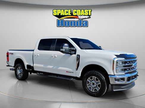 Used 2024 Ford F250 Lariat image 1