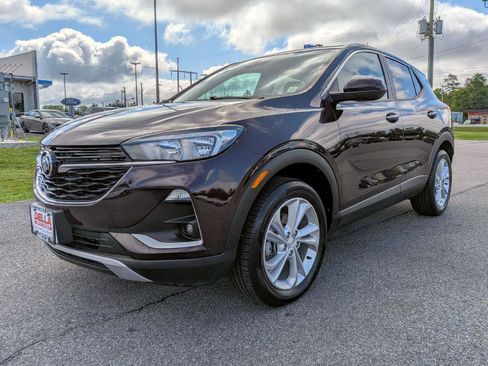 Used 2020 Buick Encore GX Preferred w/ Cold Weather Comfort Package AWD/4WD image 3