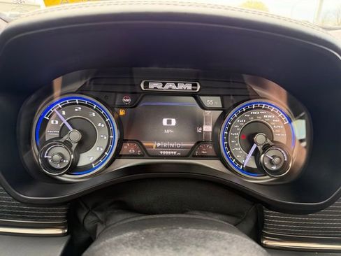 Used 2019 RAM 1500 Limited image 15
