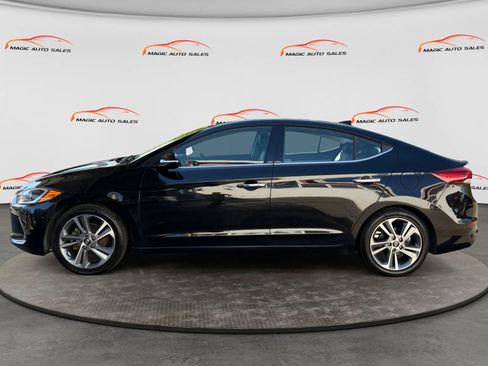 Used 2017 Hyundai Elantra Limited w/ Limited Tech Package 08 FWD image 7