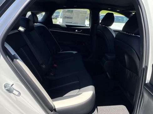 New 2026 Kia K5 GT-Line w/ GT-Line Premium Package FWD image 33