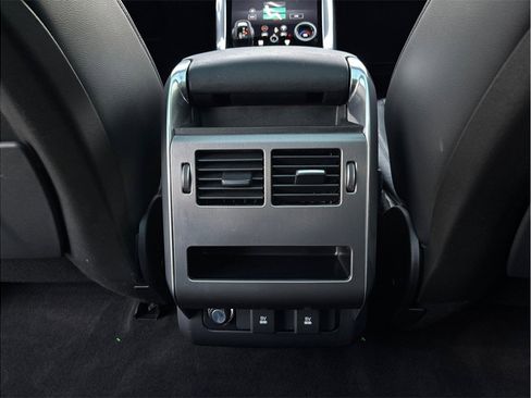 Used 2020 Land Rover Range Rover Sport SE image 41