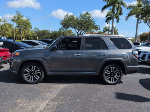 Used 2016 Toyota 4Runner Limited RWD image 6