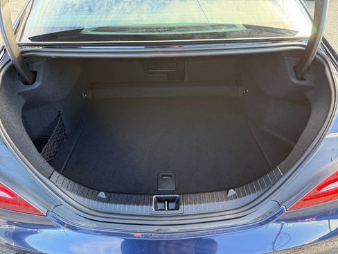 Used 2018 Mercedes-Benz CLA 250 4MATIC w/ Premium Package image 21