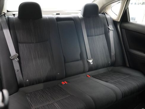 Used 2017 Nissan Sentra SV FWD image 30