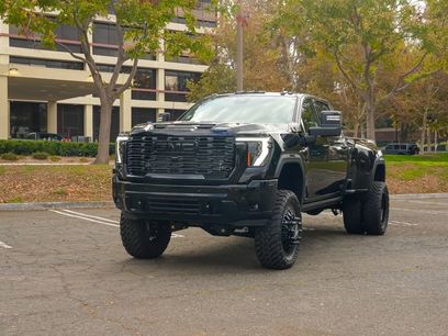New 2026 GMC Sierra 3500 Denali w/ Denali Reserve Package