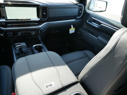 New 2026 Chevrolet Silverado 1500 RST w/ RST All Star Premium Package image 14