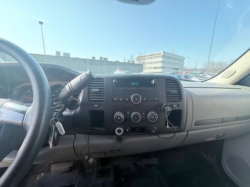 Used 2013 Chevrolet Silverado 2500 W/T image 15