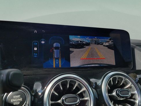 Certified 2026 Mercedes-Benz GLA 250 4MATIC image 33