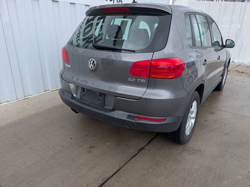 Used 2012 Volkswagen Tiguan S image 14