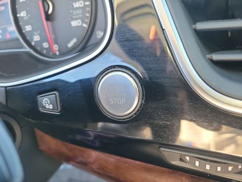 Used 2018 Audi Q7 3.0T Premium Plus image 25