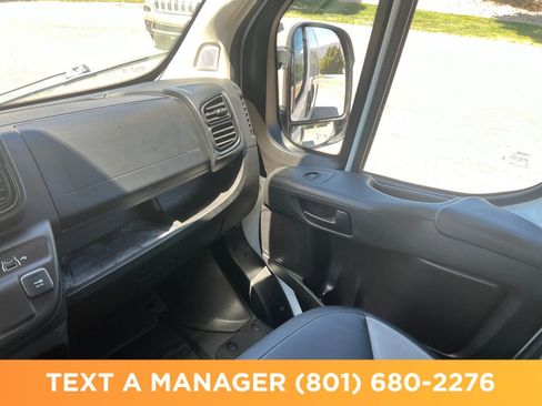 Used 2025 RAM ProMaster 3500 w/ Convenience Group FWD image 25