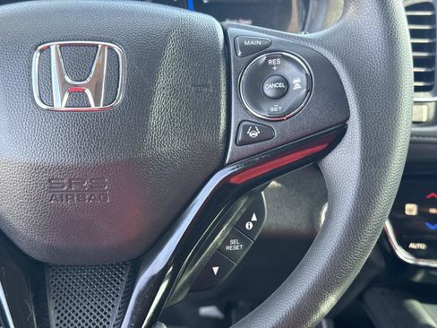 Used 2022 Honda HR-V EX image 27