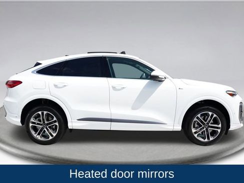 Used 2025 Audi Q5 Premium Plus AWD/4WD image 13